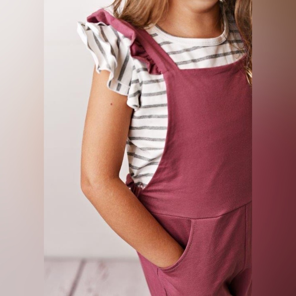 Presley Couture Mauve Ruffle Overalls Size 3T/4T - Picture 2 of 13